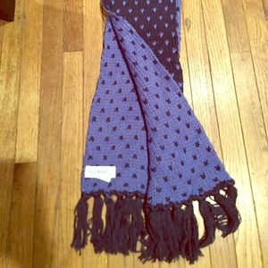 WINTER IS COMING!!! OLD NAVY scarf .